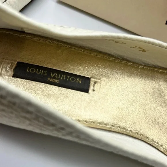 Louis Vuitton LV Logo Ballet Flats Shoes Womens Size 37.5 Beige White - Picture 16 of 16